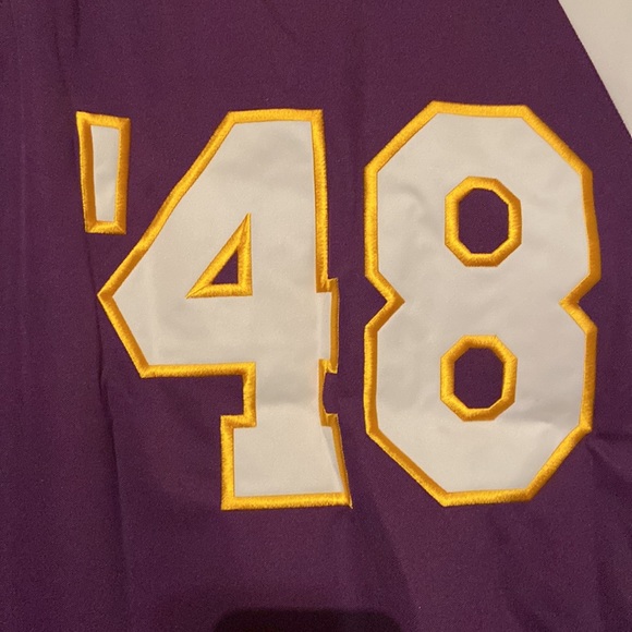NWT Authentic Lakers Jersey Size XL - Picture 8 of 9